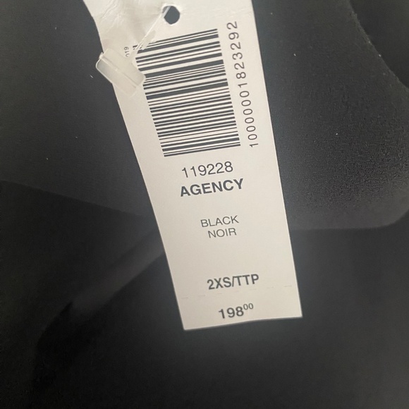 BNWT Aritzia Babaton Agency Vest - Picture 5 of 5